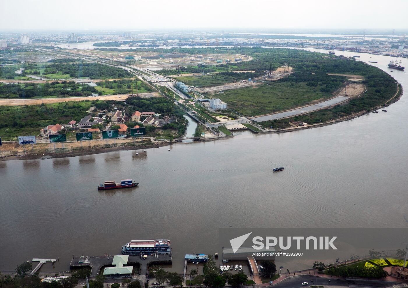 Cities of the world. Ho Chi Minh City