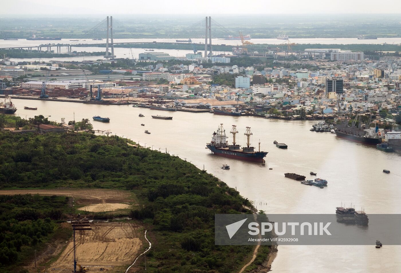 Cities of the world. Ho Chi Minh City