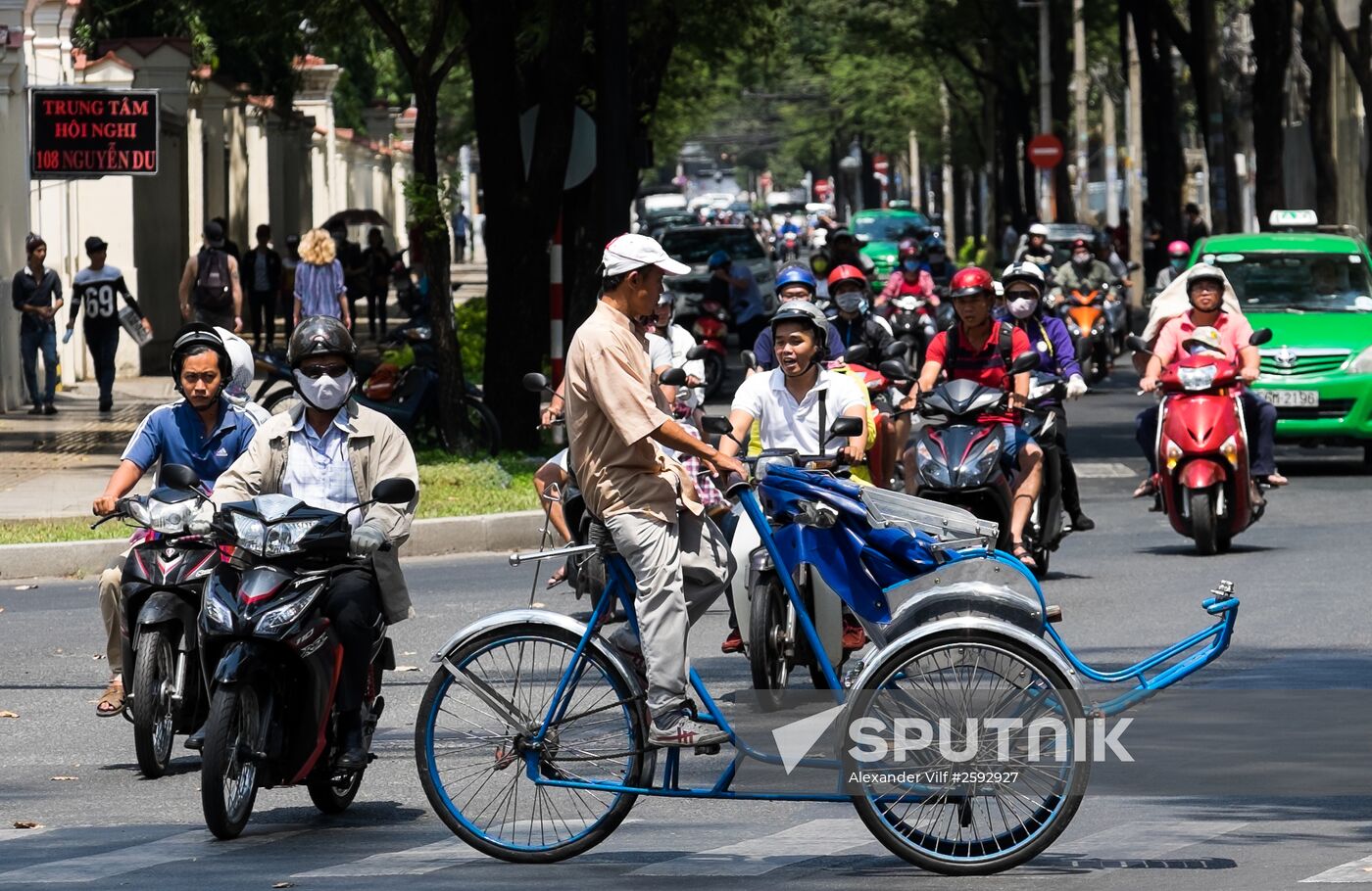 Cities of the world. Ho Chi Minh City