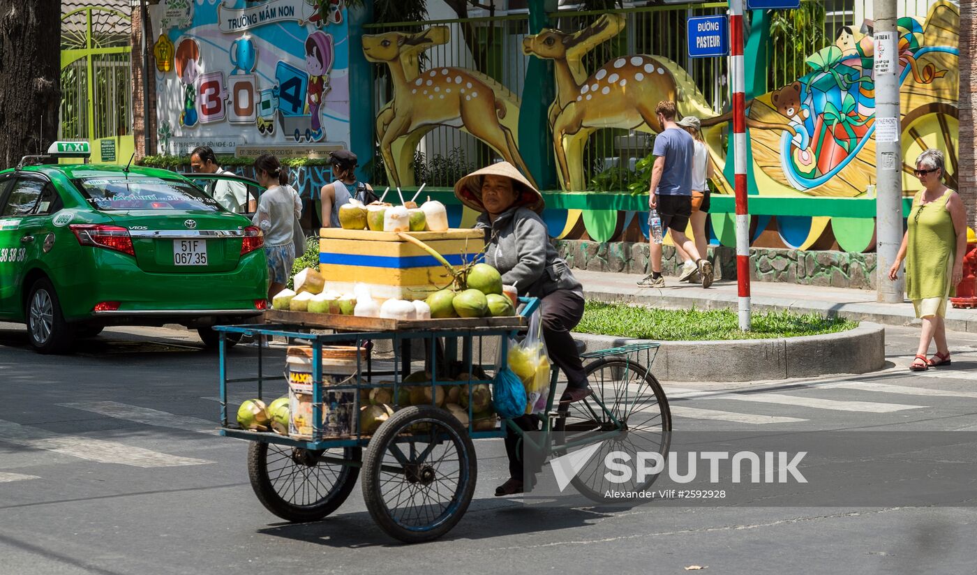 Cities of the world. Ho Chi Minh City