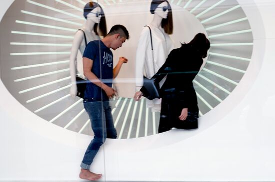 Cities of the world. Ho Chi Minh City