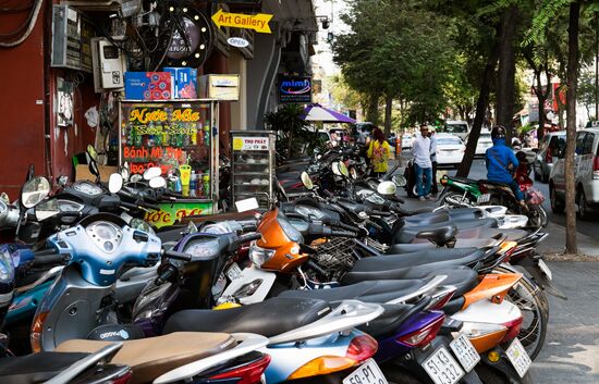 Cities of the world. Ho Chi Minh City