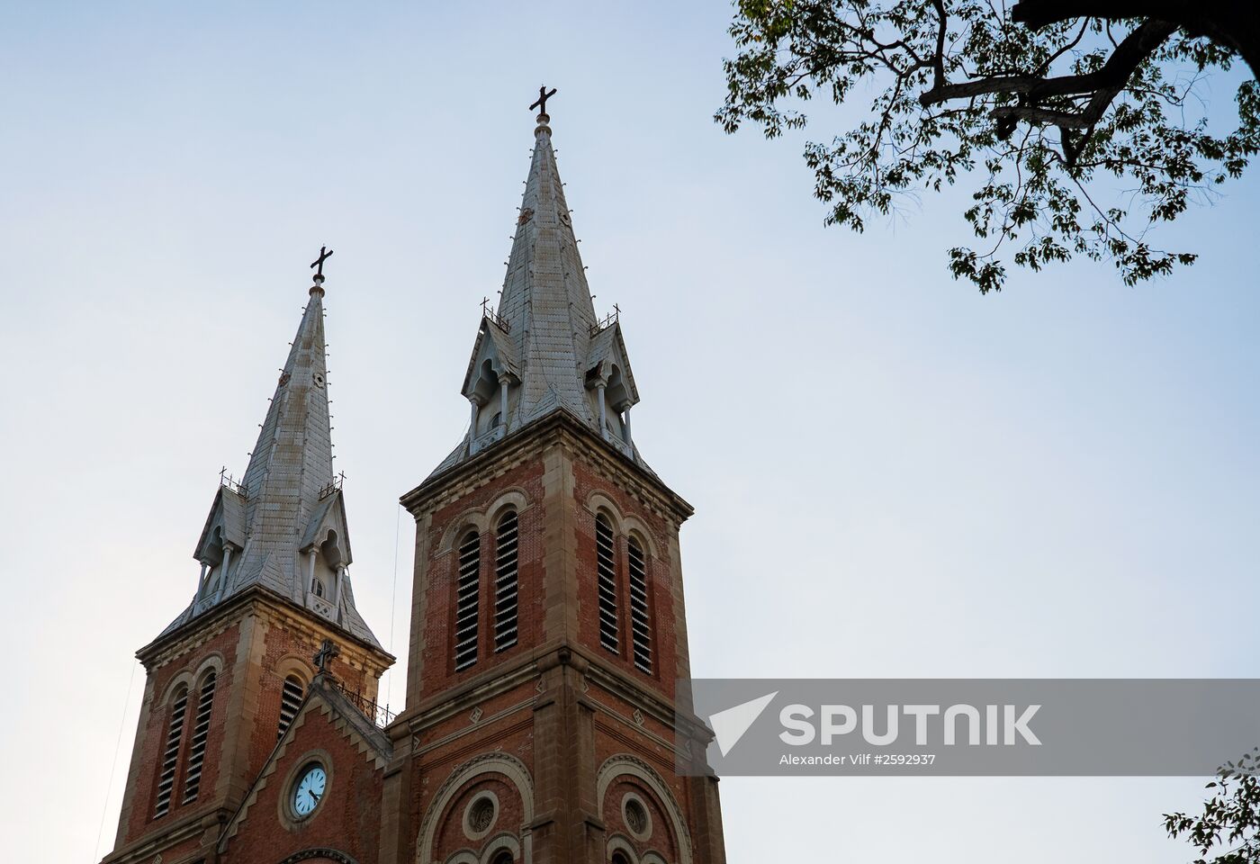 Cities of the world. Ho Chi Minh City