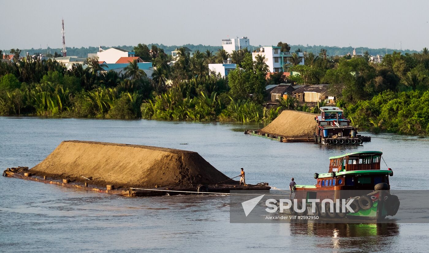 Cities of the world. Ho Chi Minh City