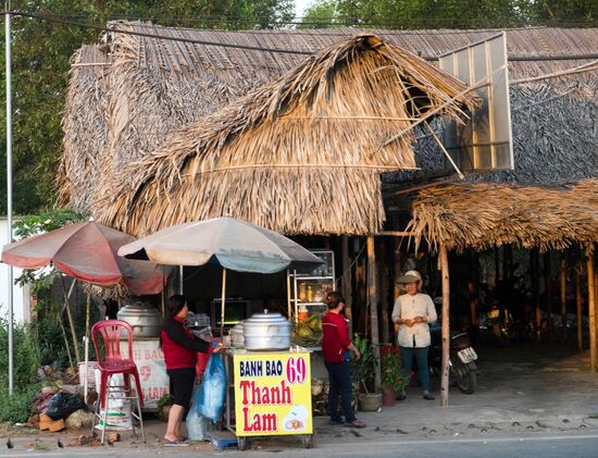 Cities of the world. Ho Chi Minh City