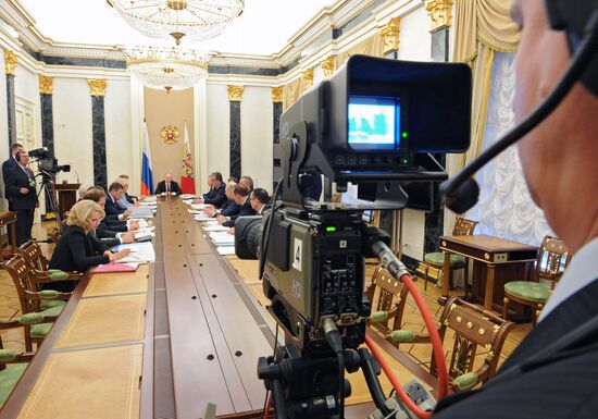 Russian President Vladimir Putin chairs Government meeting