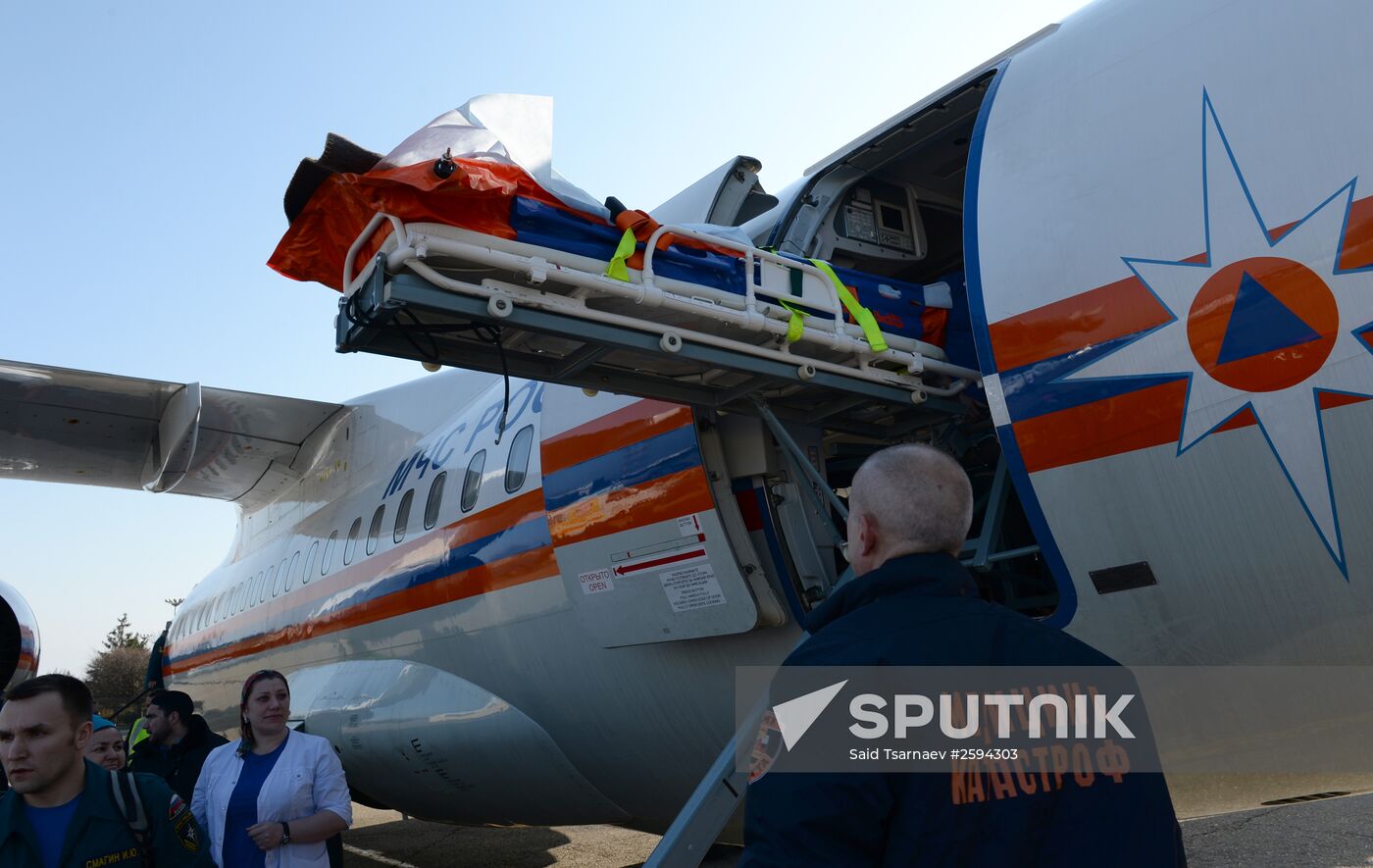 EMERCOM An-148 aircraft evacuates severly injured child
