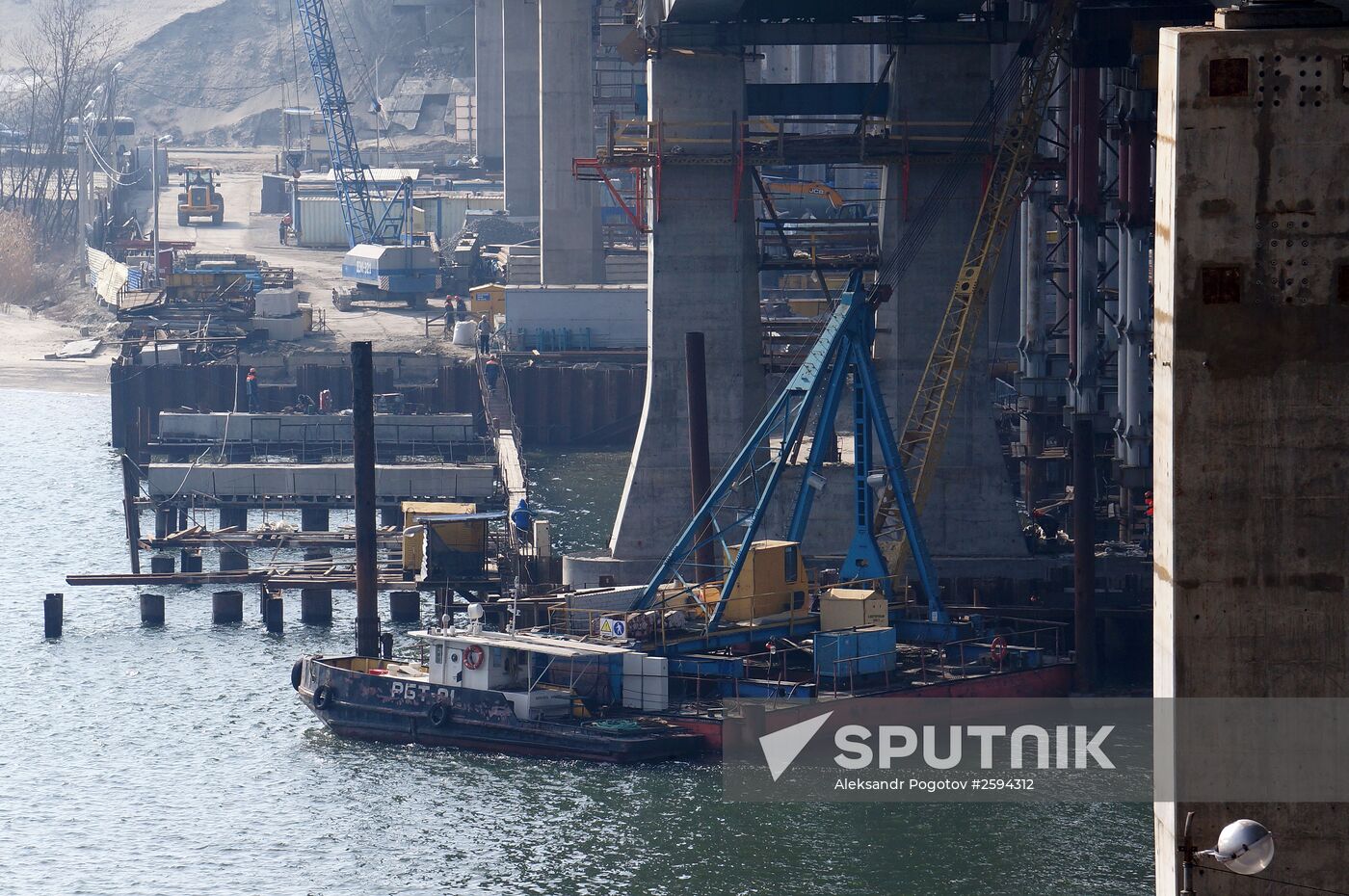 Construction of new bridge in Rostov-on-Don