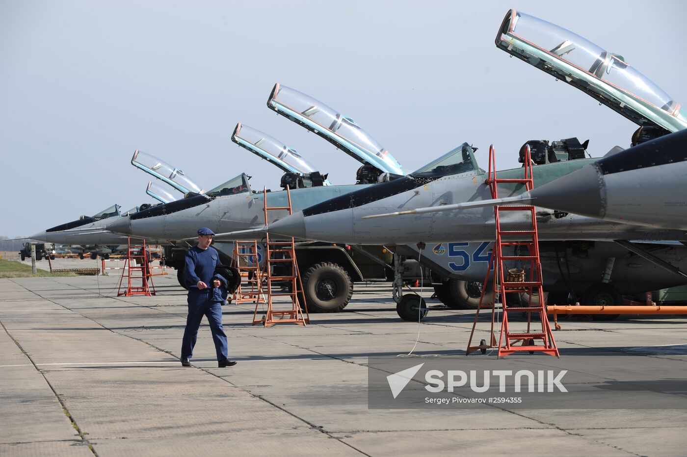 Southern Military District pilots prepare for Victory Parade in Moscow