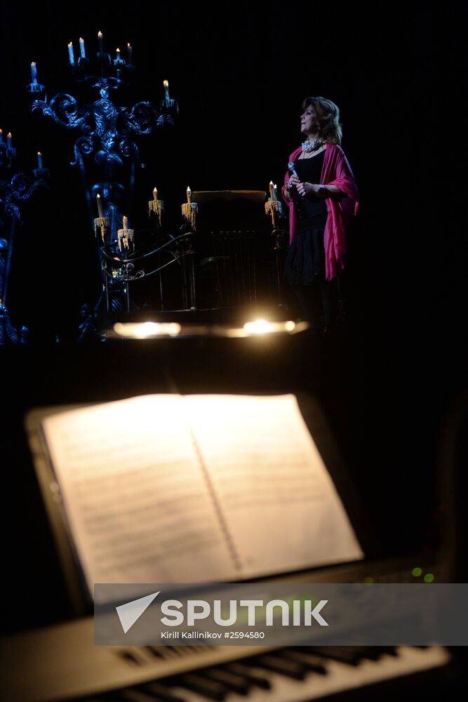 Lubov Kazarnovskaya gives master class