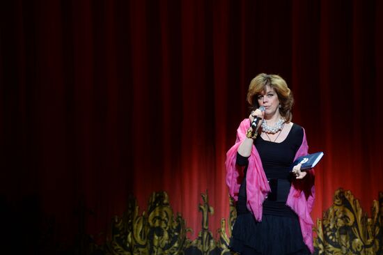 Lubov Kazarnovskaya gives master class