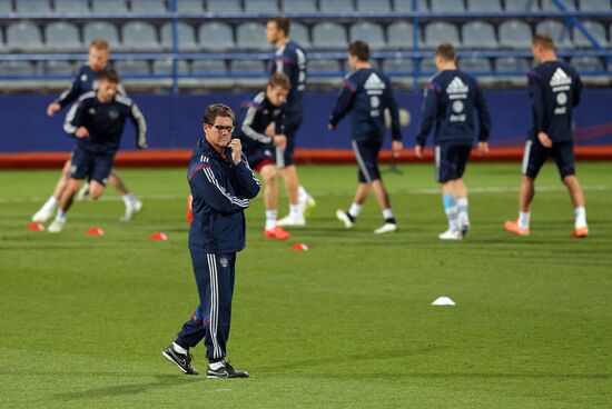 Football. Euro 2016 qualifying tournament. Russian national team's training