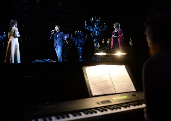 Lubov Kazarnovskaya gives master class