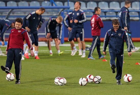 Football. Euro 2016 qualifying tournament. Russian national team's training