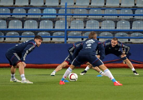 Football. Euro 2016 qualifying tournament. Russian national team's training