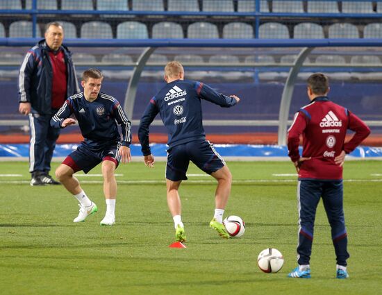 Football. Euro 2016 qualifying tournament. Russian national team's training