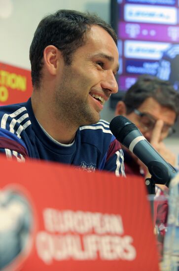 Football. Euro 2016 qualifying tournament. Russian national team's training