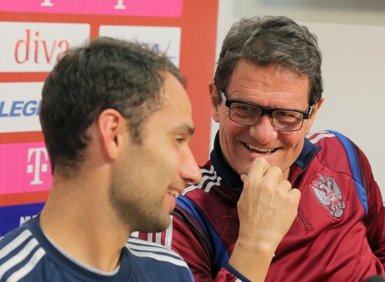 Football. Euro 2016 qualifying tournament. Russian national team's training
