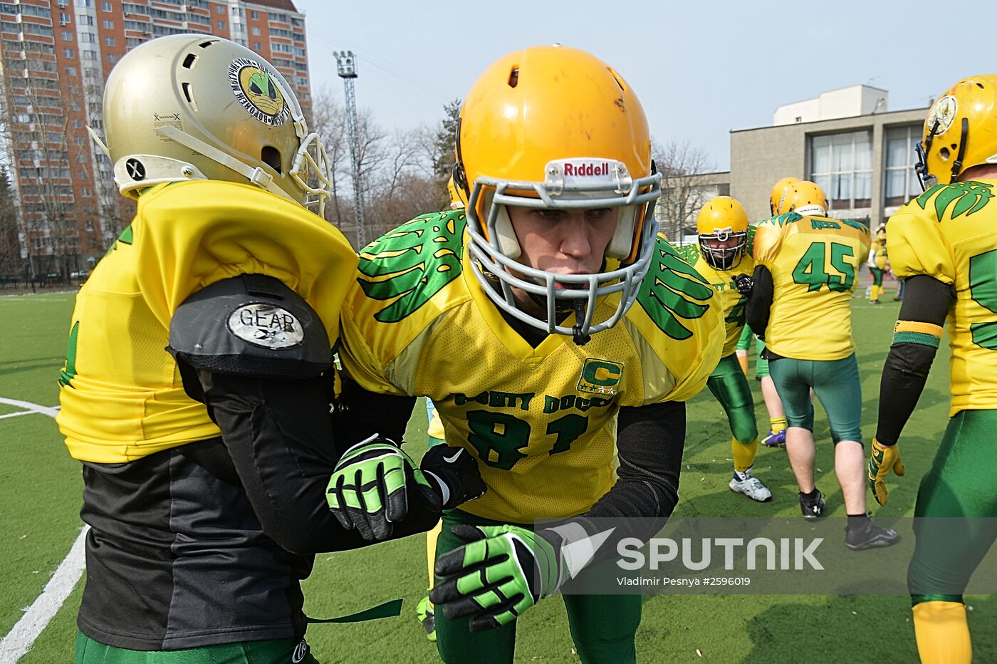 American football. Spartans vs Mighty Ducks