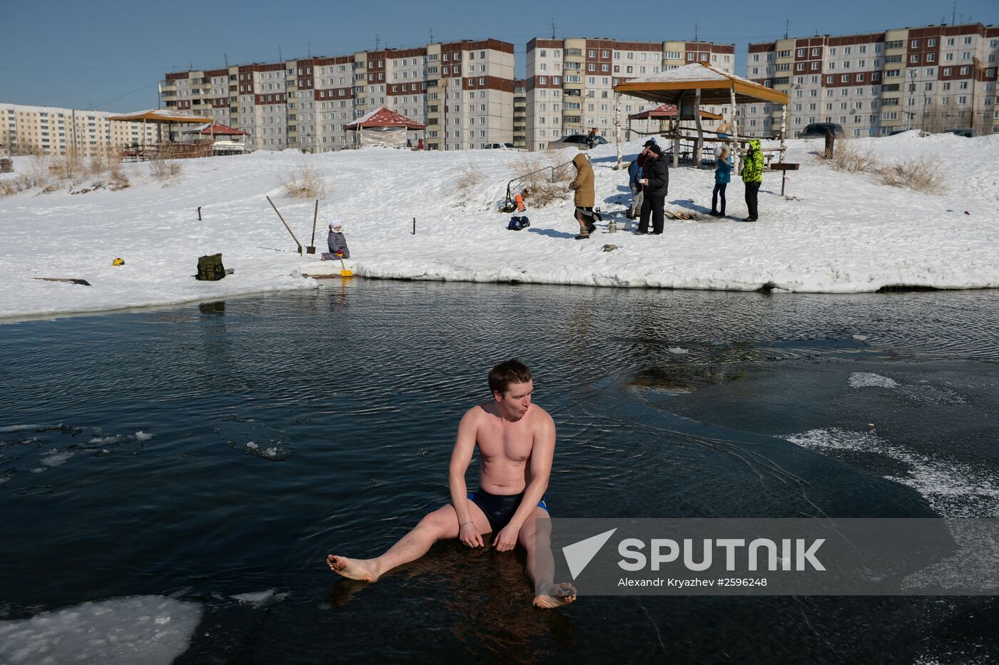 Winter swimming season closing in Novosibirsk