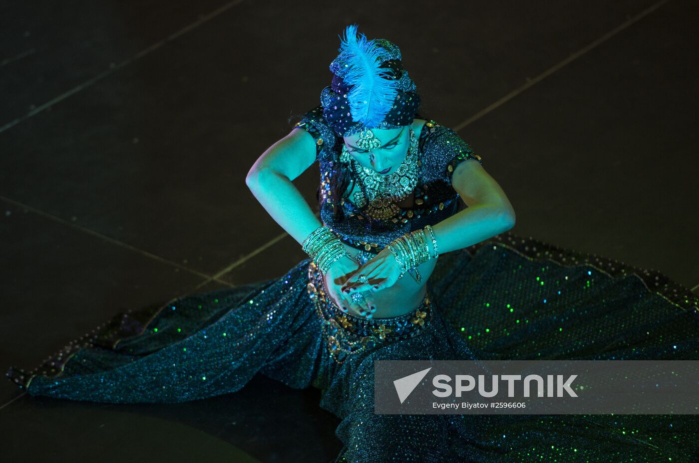 All-Russian Holi Mela (Festival of Colors) 2015 Indian Dance Festival