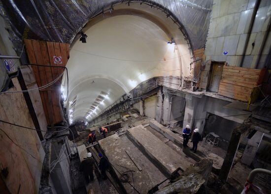 Assessing replacement of escalators at the Baumanskaya metro station