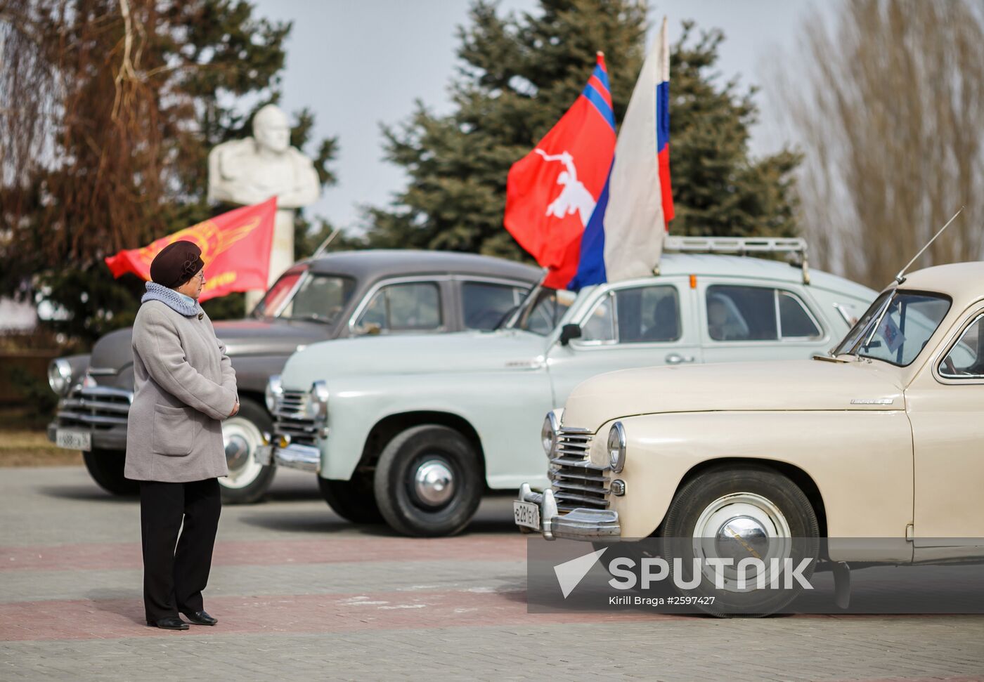 Victory - One for All vintage car rally in Volgograd