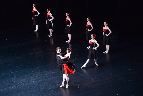 "Hans van Manen's Ballets" of St Petersburg's Mariinsky Theater