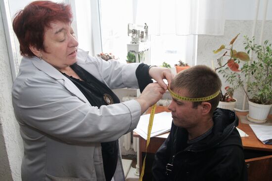 Army conscription begins in Crimea
