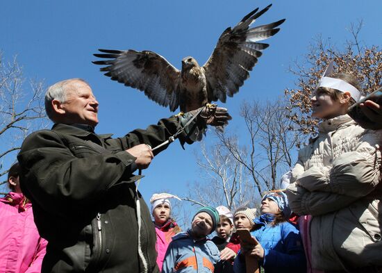 International Bird Day in private zoo in Vladivostok
