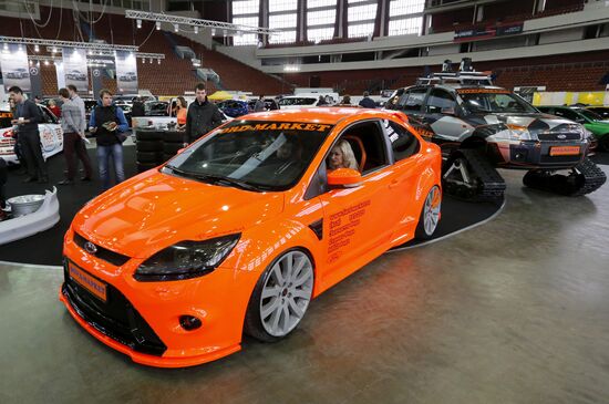 AUTO WORLD International Motor Show
