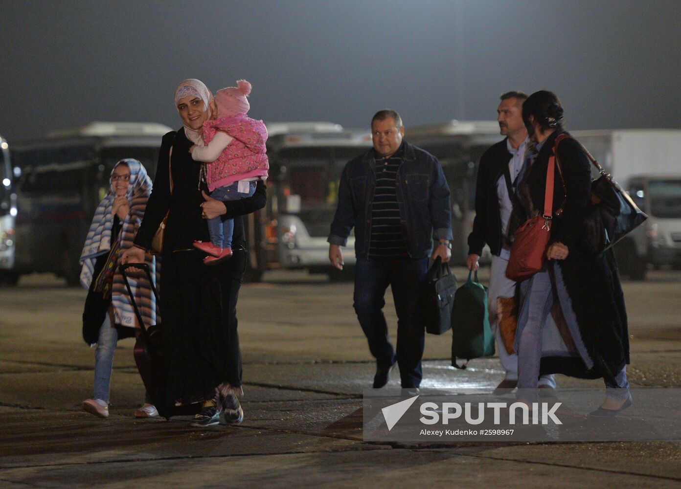 Russians evacuated from Yemen land in Moscow Region