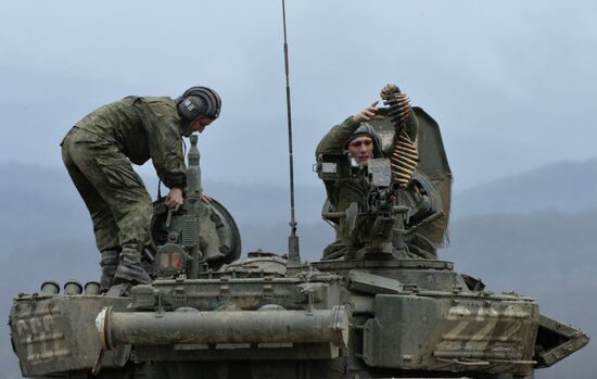 Tank biathlon contests in Chechen Republic
