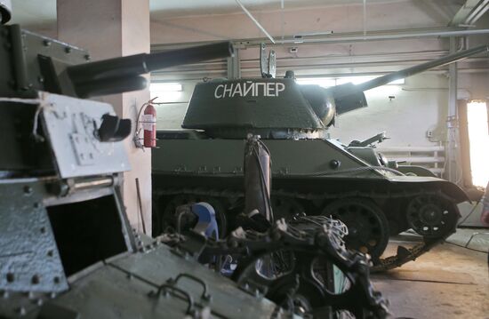 Presentation of restored T-34 "Sniper" tank