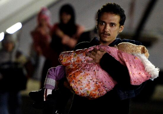 Plane with Russian nationals evacuated from Yemen lands in Moscow Region