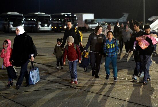 Plane carrying Russians and other citizens evacuated from Yemen lands at airport in Moscow Region