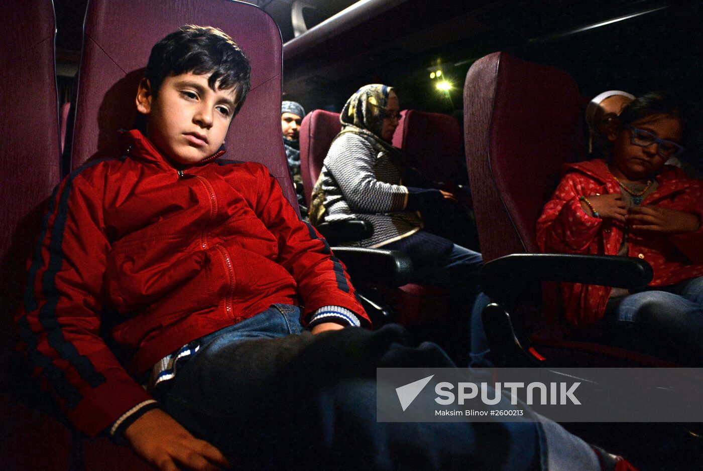 Plane carrying Russians and other citizens evacuated from Yemen lands at airport in Moscow Region