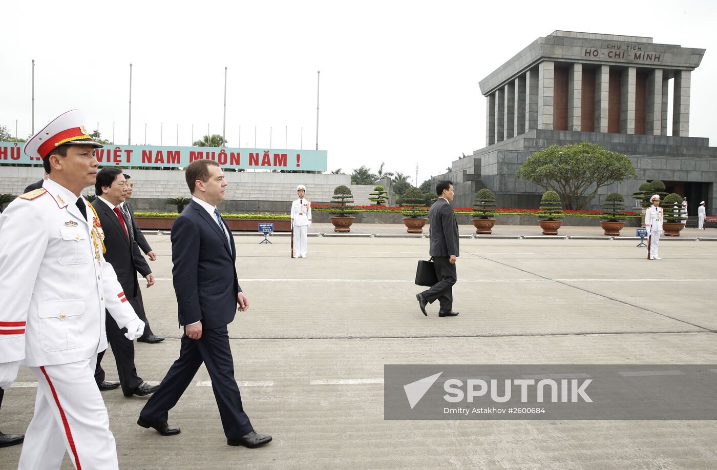 Prime Minister Dmitry Medvedev on official visit to Vietnam