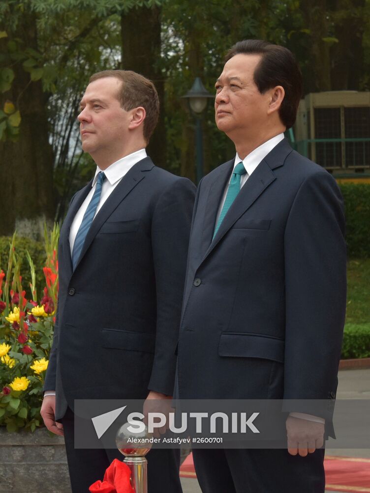 Prime Minister Dmitry Medvedev on official visit to Vietnam