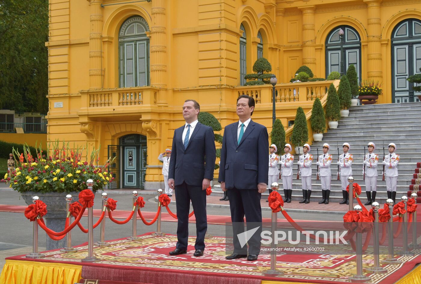 Prime Minister Dmitry Medvedev on official visit to Vietnam