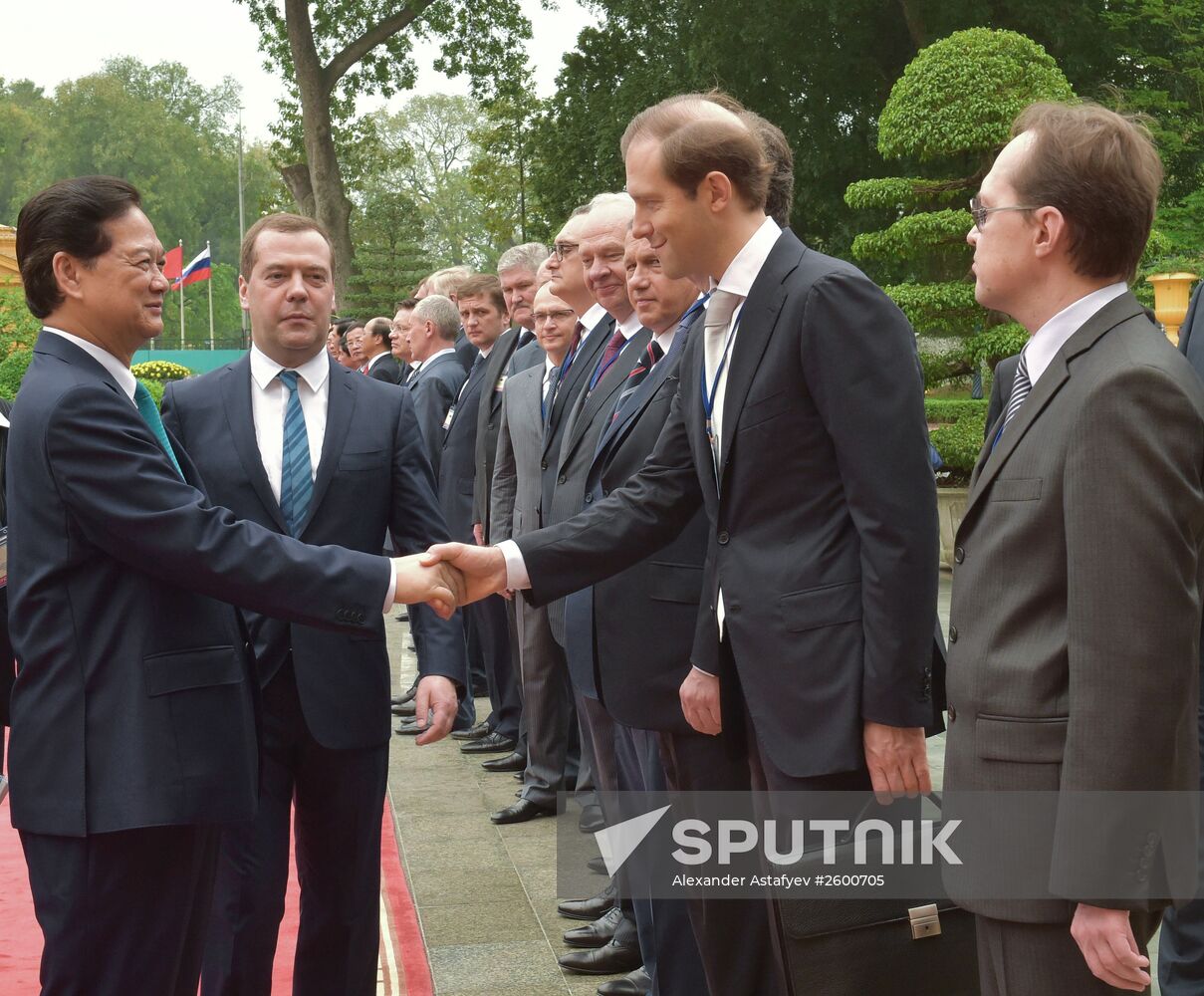 Prime Minister Dmitry Medvedev on official visit to Vietnam