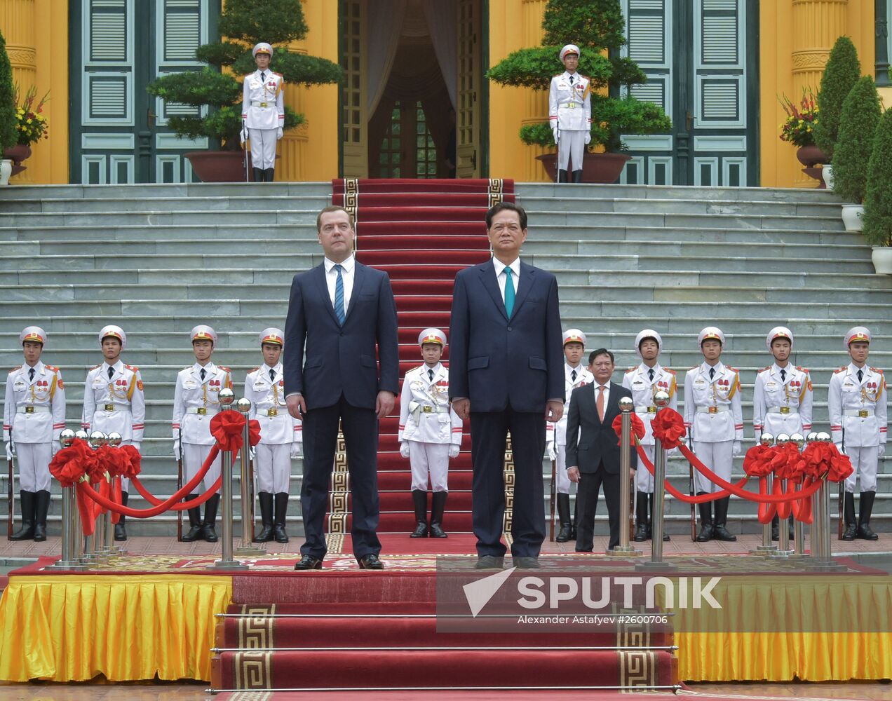 Prime Minister Dmitry Medvedev on official visit to Vietnam