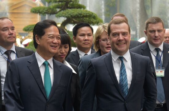 Prime Minister Dmitry Medvedev on official visit to Vietnam