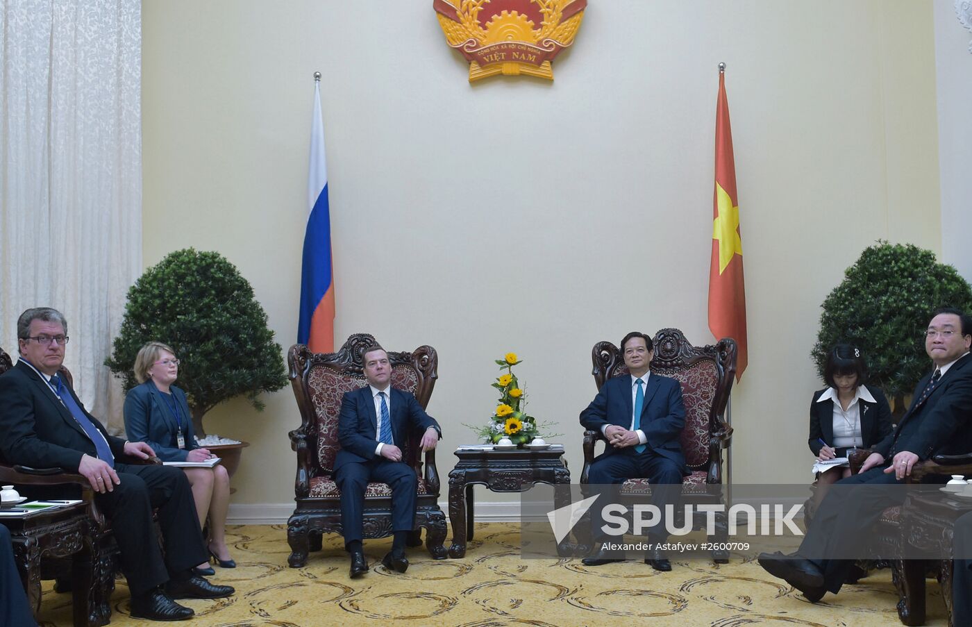 Prime Minister Dmitry Medvedev on official visit to Vietnam
