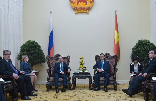Prime Minister Dmitry Medvedev on official visit to Vietnam