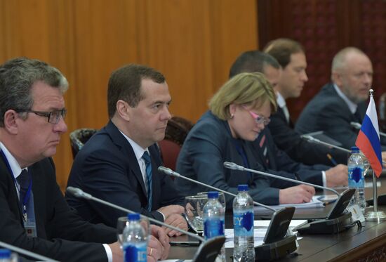 Prime Minister Dmitry Medvedev on official visit to Vietnam