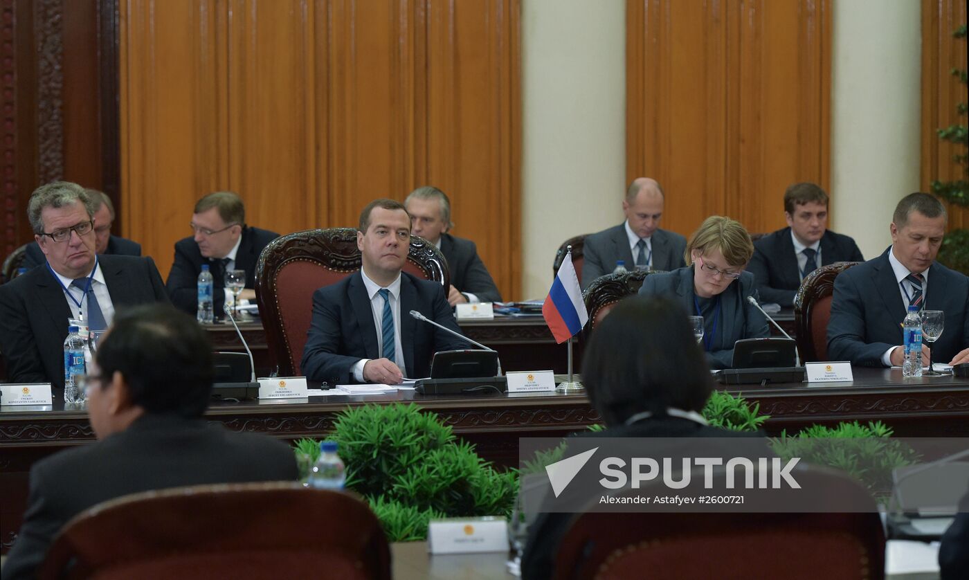 Prime Minister Dmitry Medvedev on official visit to Vietnam