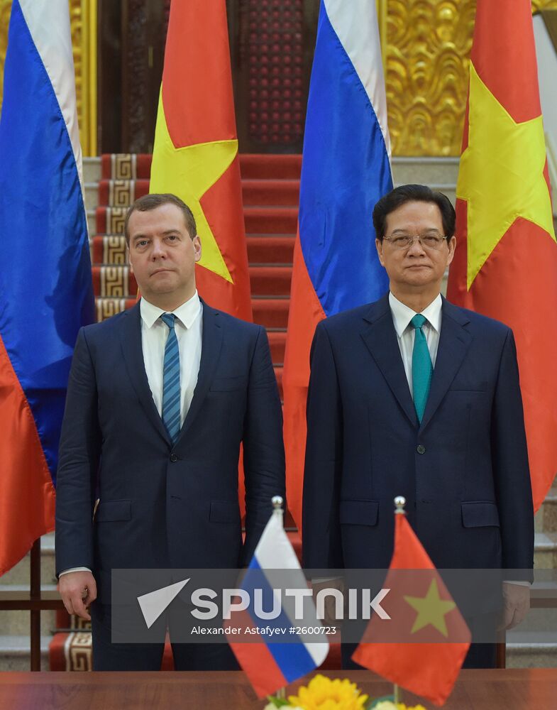 Prime Minister Dmitry Medvedev on official visit to Vietnam
