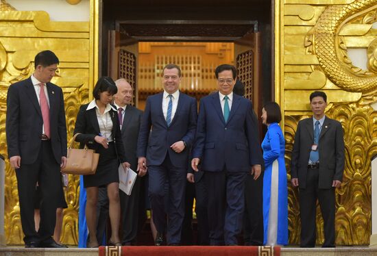 Prime Minister Dmitry Medvedev on official visit to Vietnam