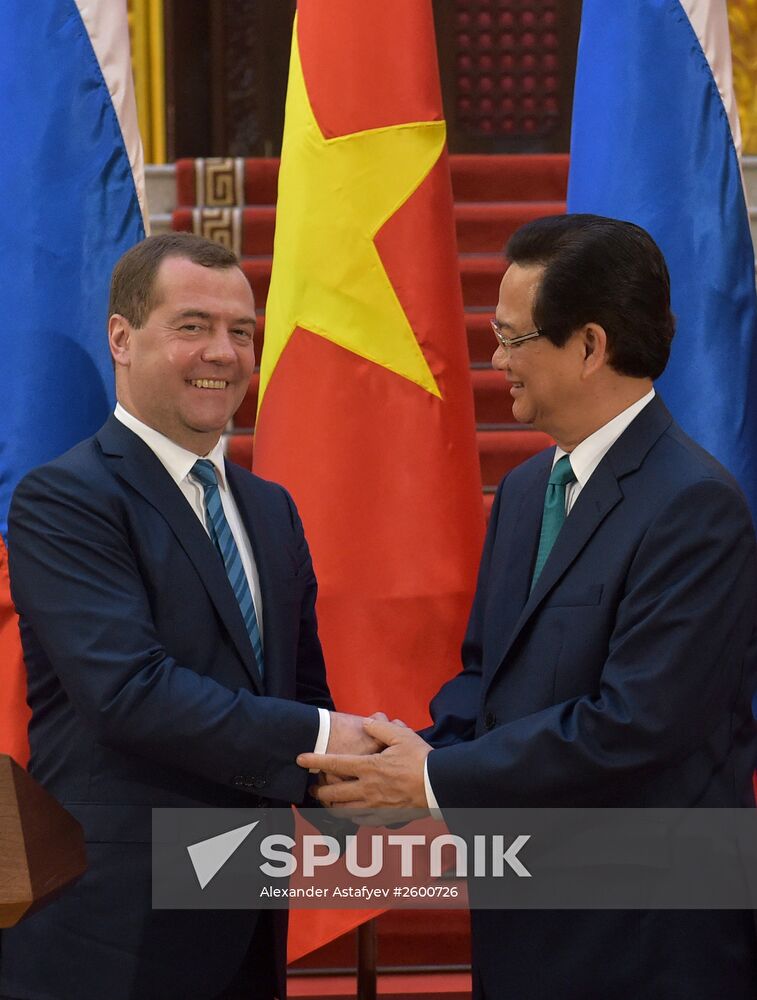 Prime Minister Dmitry Medvedev on official visit to Vietnam